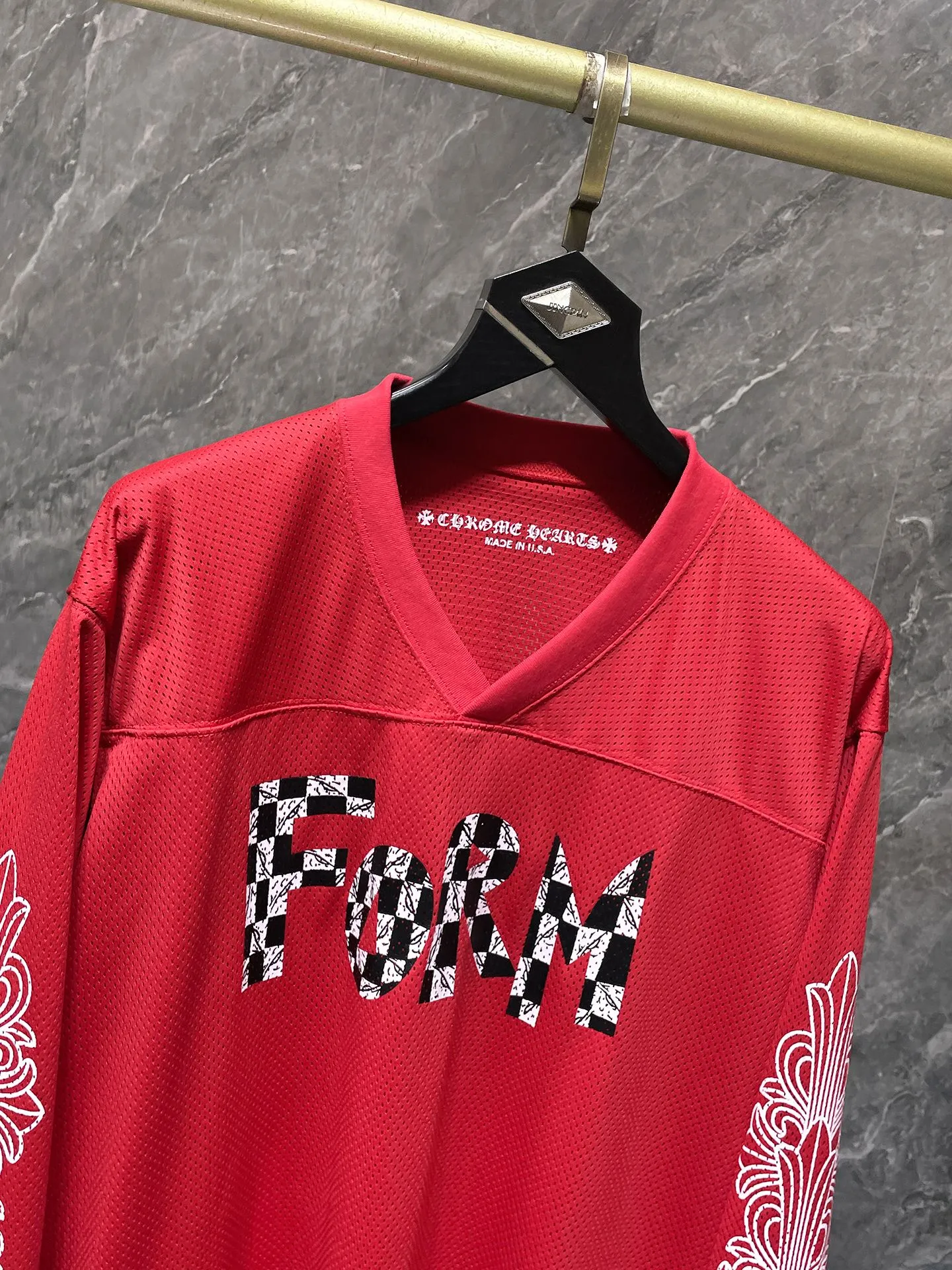 P216 Chrome Hearts 25ss customized version of high gram weight uniform fabric Chrome Mattyboy official website limited flower arm ice hockey uniform counter synchronization 1:1 replica version Recommended color: red. Size: S, M, L, XL
